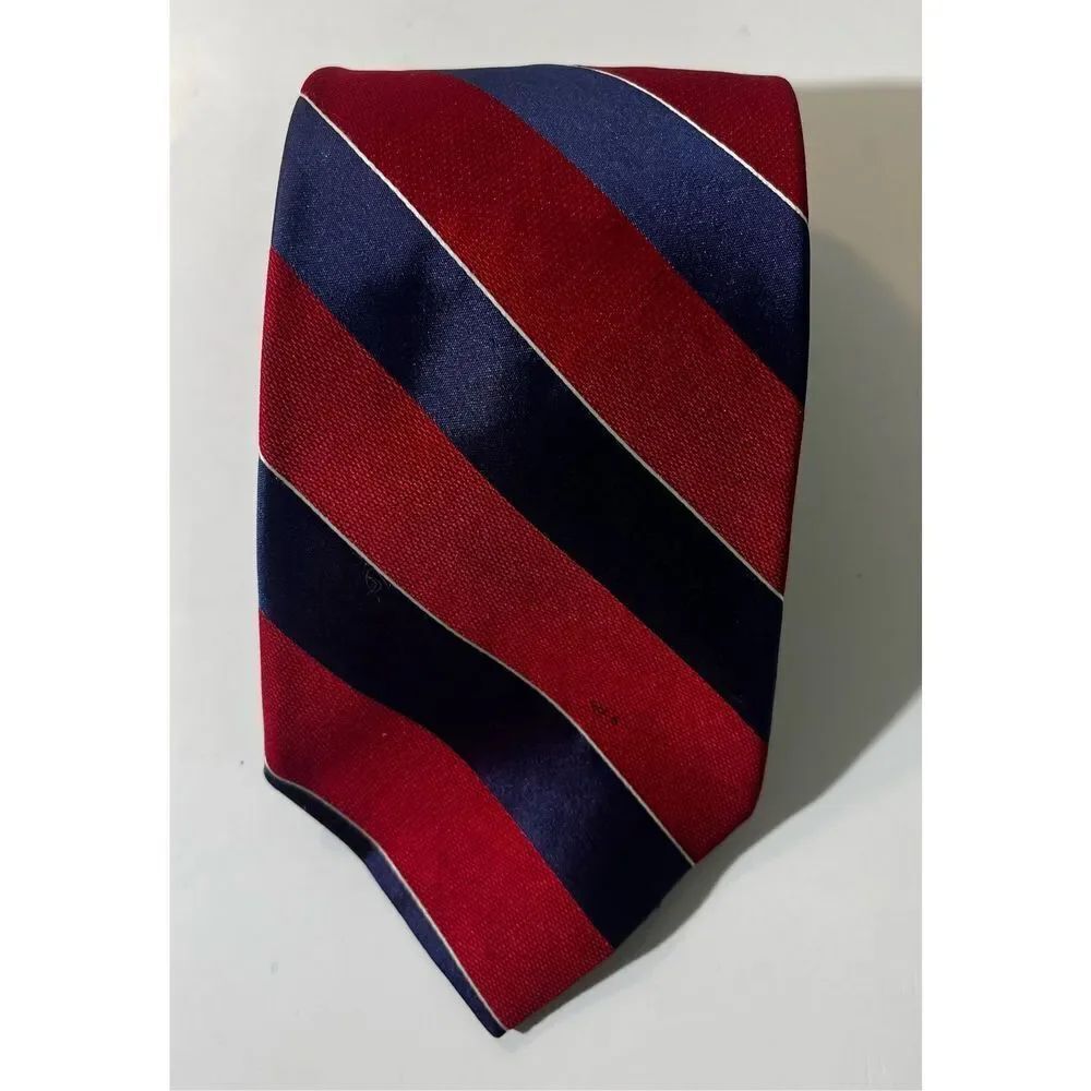 Tommy Hilfiger tie